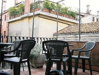 Casa Di Sara Bed & Breakfast Venice Italy